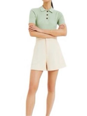 Tuckernuck Cream High-Rise Milana Basketweave Tailored Bermuda Shorts.Size L